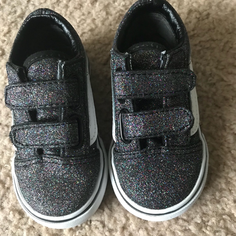 Girls vans size 5
